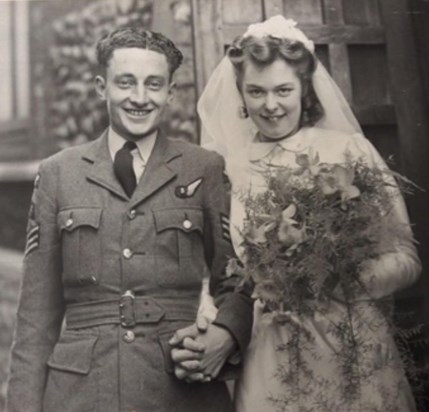 Vic & Mary's wedding, 1944