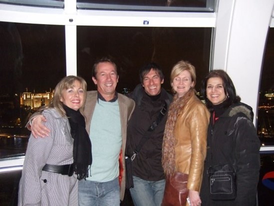 Roberto and gang in the London Eye