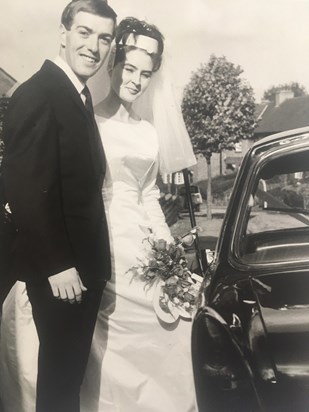 Alan and Eileen with wedding car