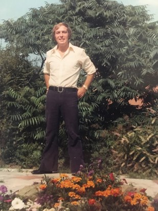 Alan posing in his garden in Hop Pole Lane, Bewdley