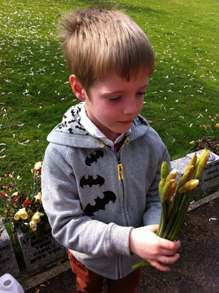 4 Helping Josh put flowers down for his Mother  08/04/2015