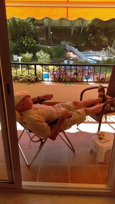 dad siesta time snooze on terrace 2017