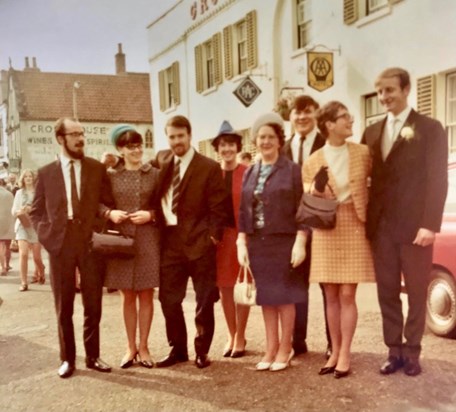 Left to right..Gordon,Jean,Pete,Marion, Mum Miller,George,Trish and Jim .