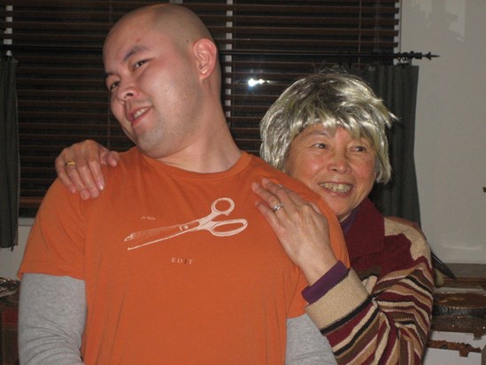Blondes REALLY DO have more fun! Chris & Grandma (Thankgiving - Nov 24, 2005)