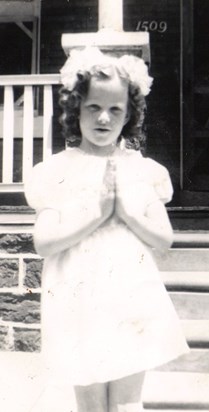 1944 Mom 1st Communion early 1940s2