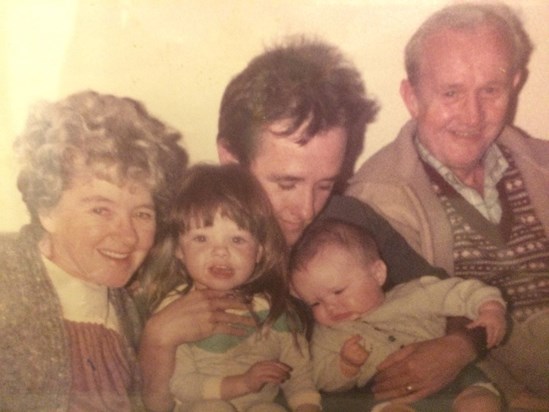 Steve with daughter Jo, son Dave, and his parents (grandma & grandad) x