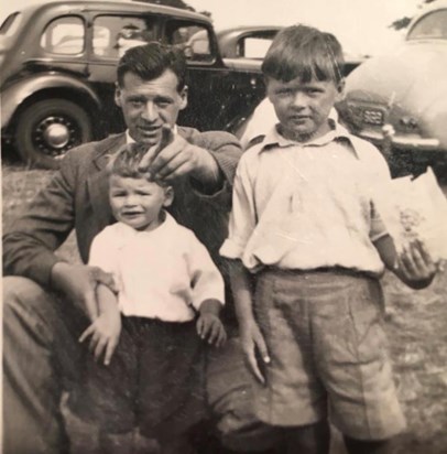 Stephen with his father John and younger brother, Graham