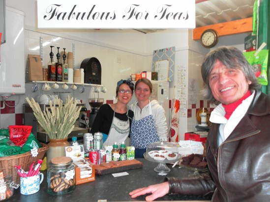 Tom and the girls at Fabulous For Teas in Bermondsey - Mel x