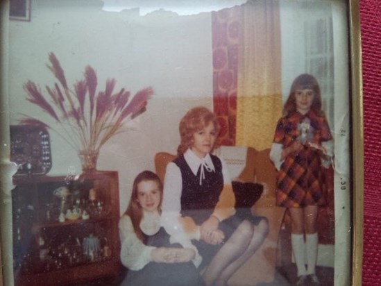 mum, Pauline and gillian  (that was my favourite dress)