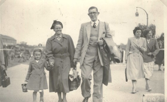Brenda on holiday in Skegness in 1952 with her Mother & Father