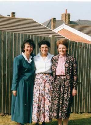 Jennie, Sue and Rosie at friend Jo's wedding - March 1990