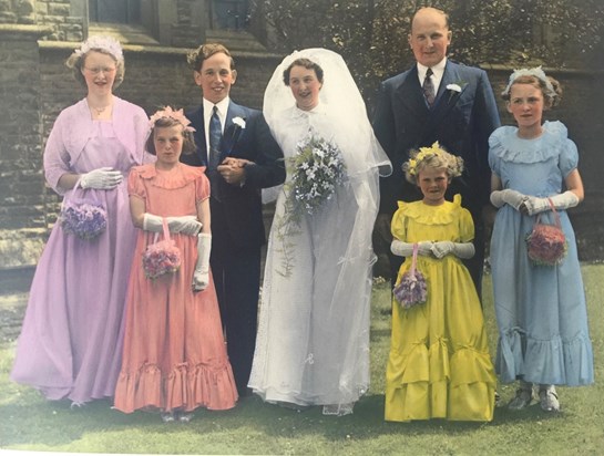 Bill Craig's wedding day, St Matthews Church, Northampton (11/07/1953)