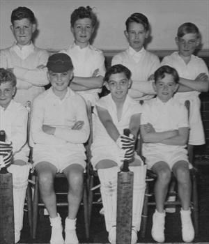 Bilton Grange cricket team - Dave with the bat (of course!)