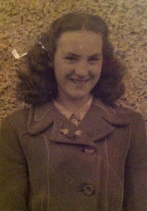 Jean as a young Neilston lass