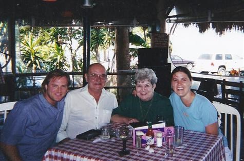 Justin, Ron, Helen and Bríd at the Tiki in FL