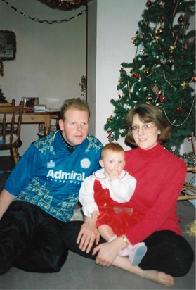 Duncan, Claire & Ginny at Christmas