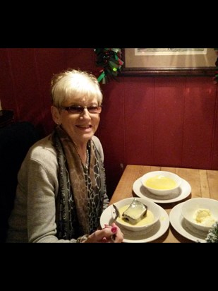 Oh my Mrs Cruise Christmas pudding with ice cream and custard!! X