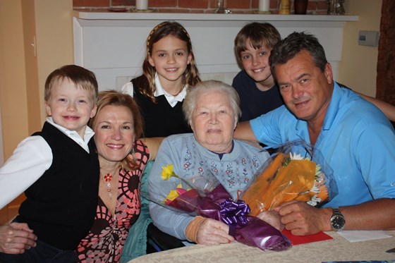 Joy's 90th birthday with Ruari, Anne, Tess, Sean and Derek