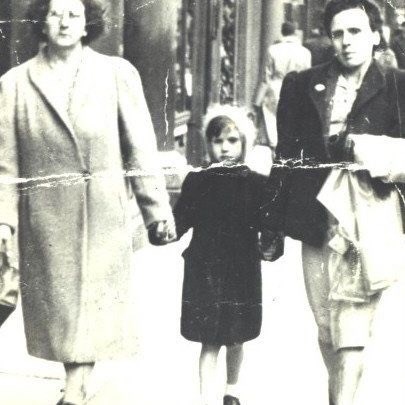 Gran Me& Mum In 1947 on our way to Edinburgh Sick Kids.