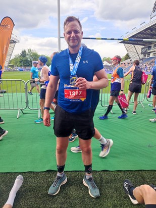 The first Rob Burrow Leeds marathon and Rob's first marathon in memory of Dad: 3 hours and 38 minutes. Over £1,000 raised in less than a week.  Amazing achievement and amazing donations! 