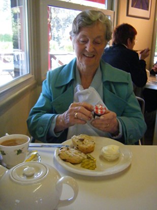 Nan in Jersey 2010 with her favorite...a cream tea.