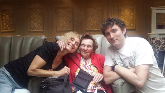 Sophie and Colm visiting Gwen Dublin July 2015