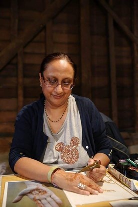 Ameeta   - Henna Artist