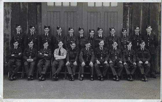 National Service - RAF - never went in a plane!