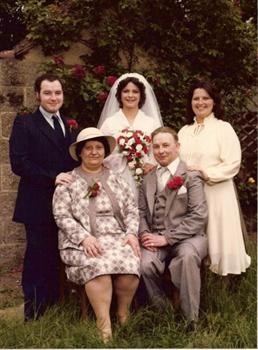 James Vicki Sharon Mum and dad Vickis wedding photos in back garden of 44 chivers road.
