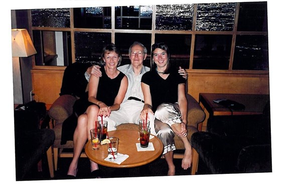 Niece Lois L., Bill & Great-Niece Tanya in Oregon - July, 2003