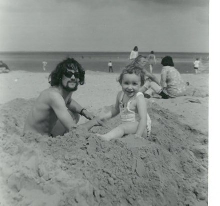 Clive and Max digging to Australia 1971