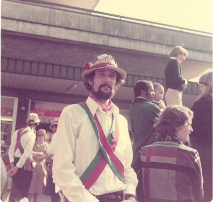 Morris 1977