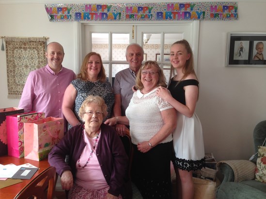 95th Birthday - 2016 - with Mark, Sarah, Peter, Denise & Mary