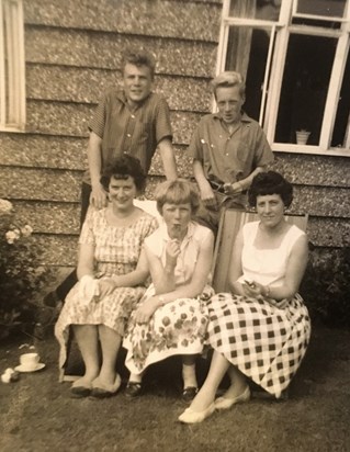 1960s with Barbara, Denise, Geoff & Peter at Fir Tree Approach, Leeds