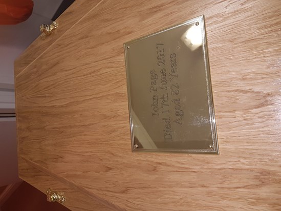 Dads beautiful coffin and brass plaque x
