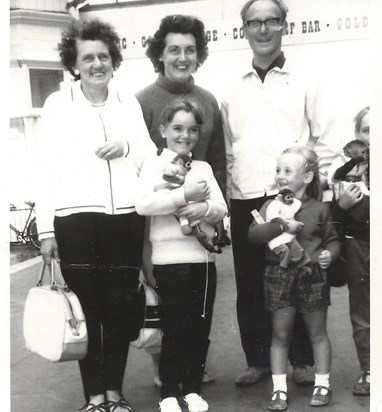 Pat with her mum, John, Debbie and Mandy