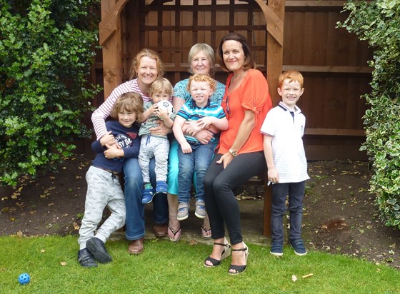 Fathers Day with Nana in the garden 17-6-18 (+ 4 out of 6 grandchildren)