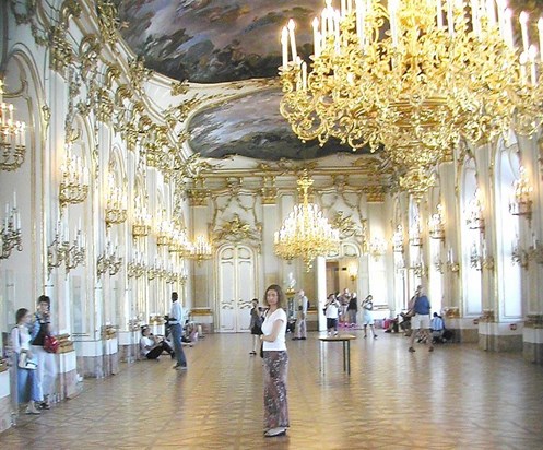 Thelma in the Great Gallery of Schönbrunn Palace (closer up)