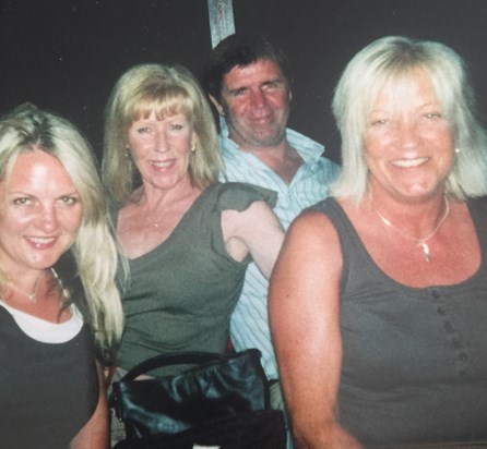 One of our trips to DXB to see Karen and Keith always such Fun