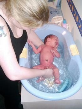 1st bath!!