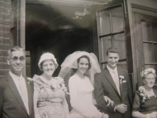 Cousin Sue and Gord Aziz Wedding (Lindsay, Betty, Sue, Gordon and unknown lady)