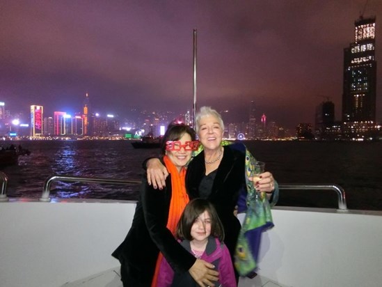 Happy New year - Doda, Nayeli & Penny, Hong Kong 2017