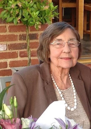 Mrs Chapman Cropped photo.jpg