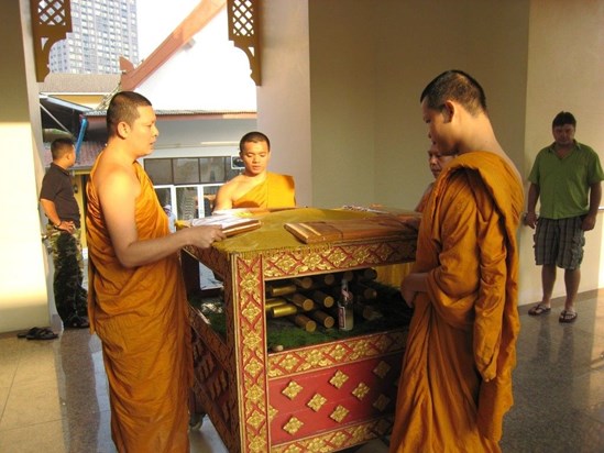 19 Monks Bless the Remains