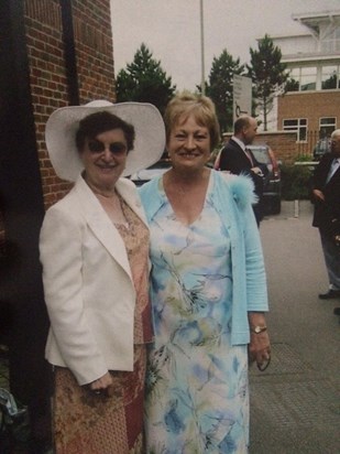 Maureen and Mavis at Catherine's wedding