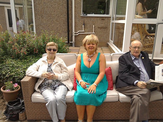 Mum & Dad June 2015 with Jane at Jean Fairhead's