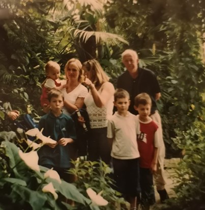 Grandad & his children & grandchildren - Jonny