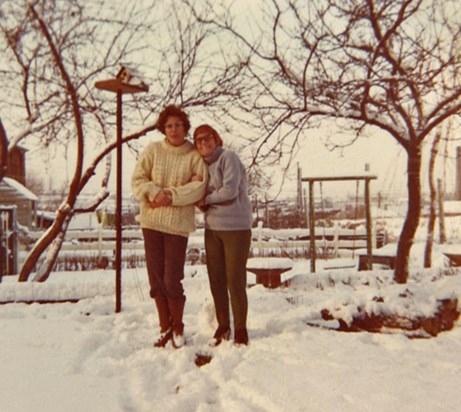 Snow in Dartford with sister Claire