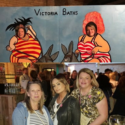 Manchester gin festival, in the beautiful Victorian bathhouse. We had such a good time x  