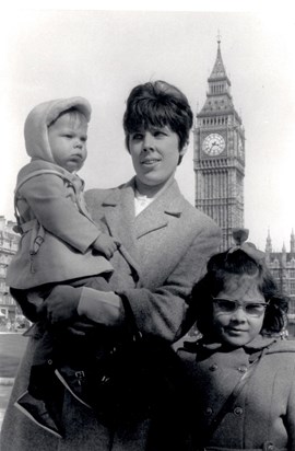 Veronica with her two children, Amanda and David in 1970, outside the Houses or Parliament.